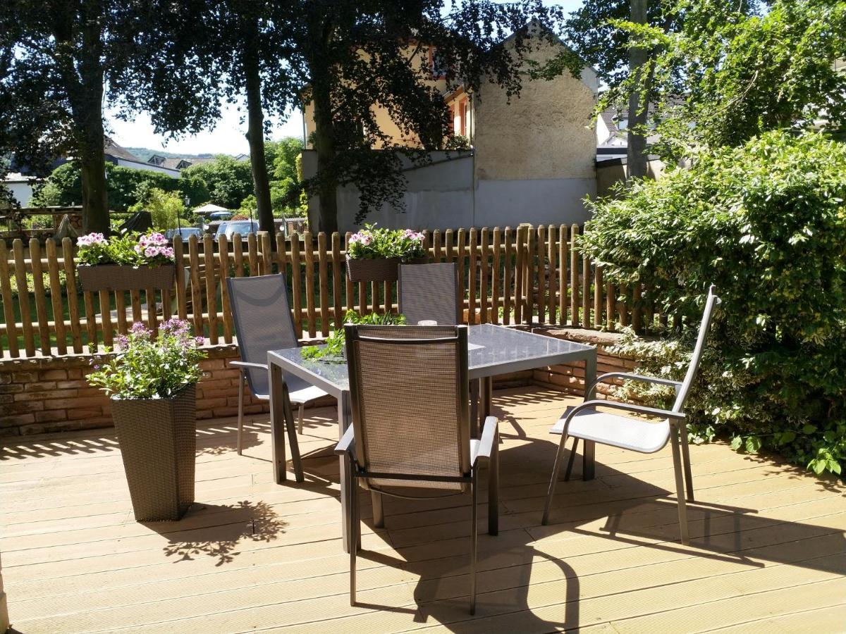 Ferienwohnung Moselblick Bernkastel-Kues Dış mekan fotoğraf